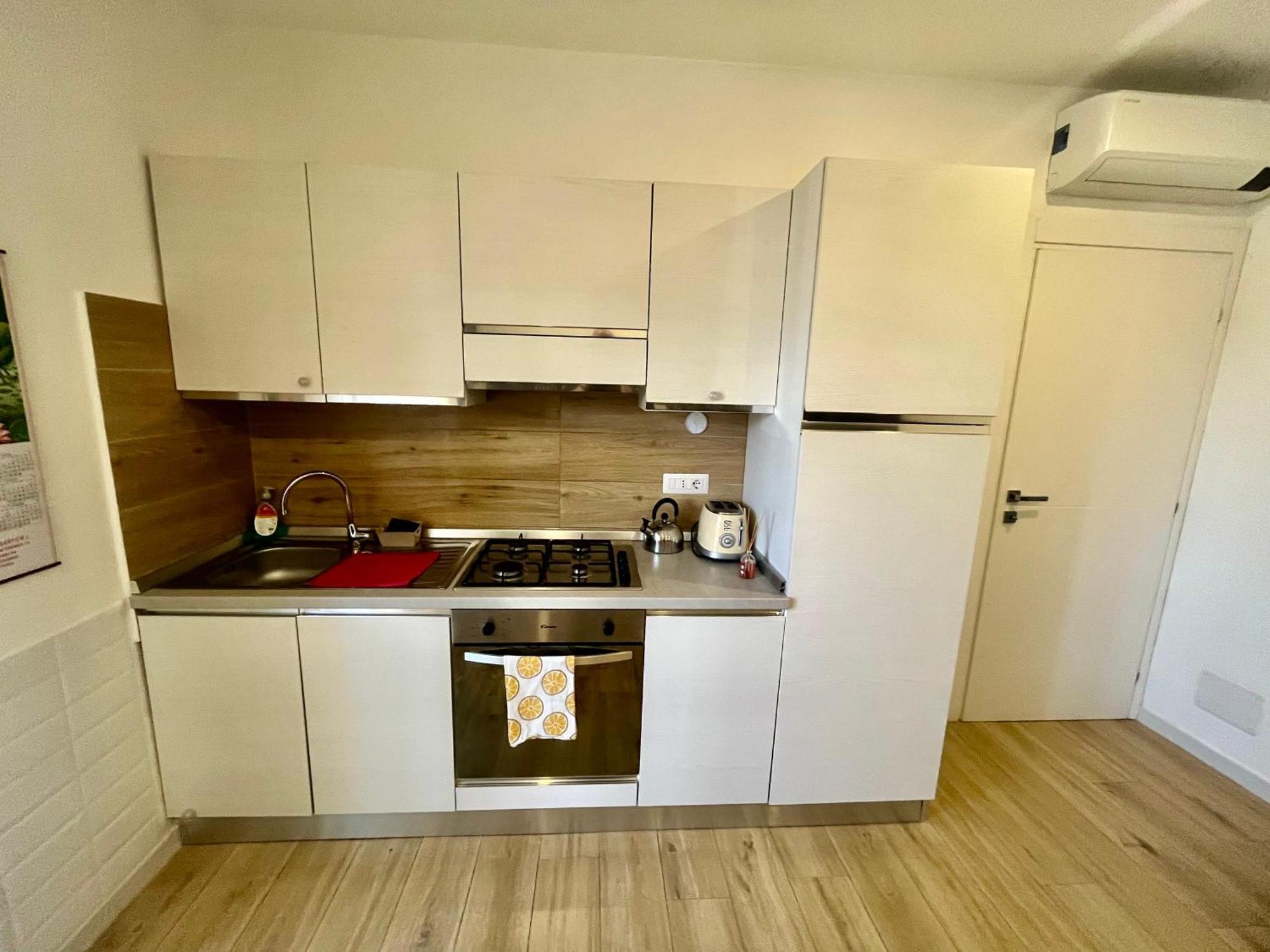 Solemar Apartments Kennedy Альгеро Екстер'єр фото
